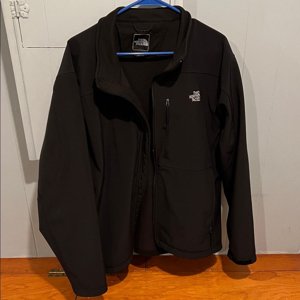 Mens black northface jacket size xl